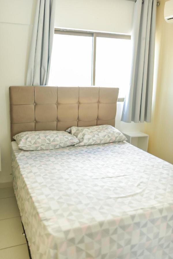 Apartamento *predio Com Localizacao Perfeita* *